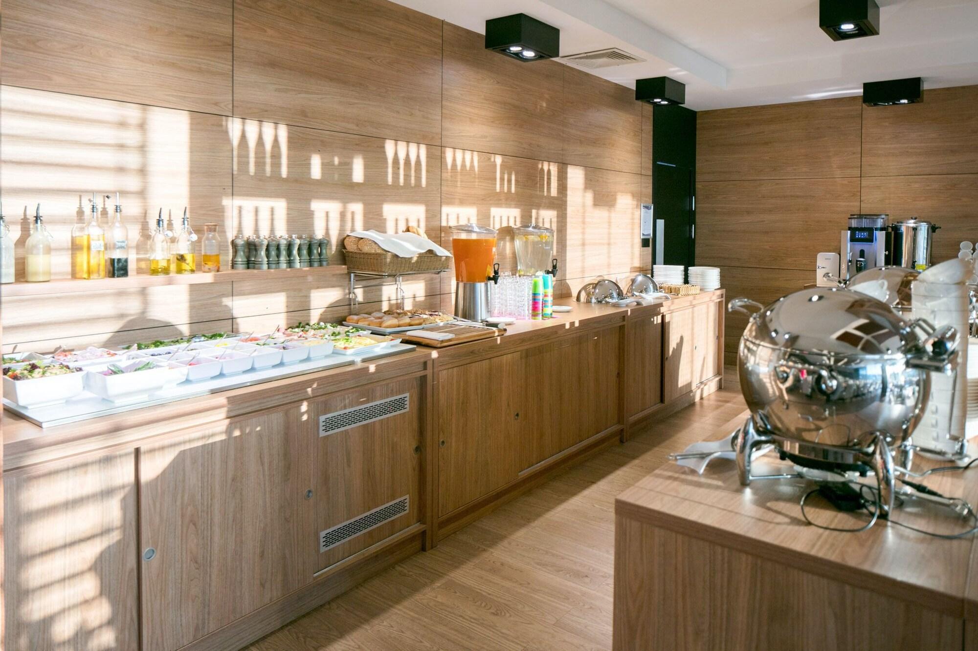 Baltin Hotel & Spa **** ミエルノ エクステリア 写真
