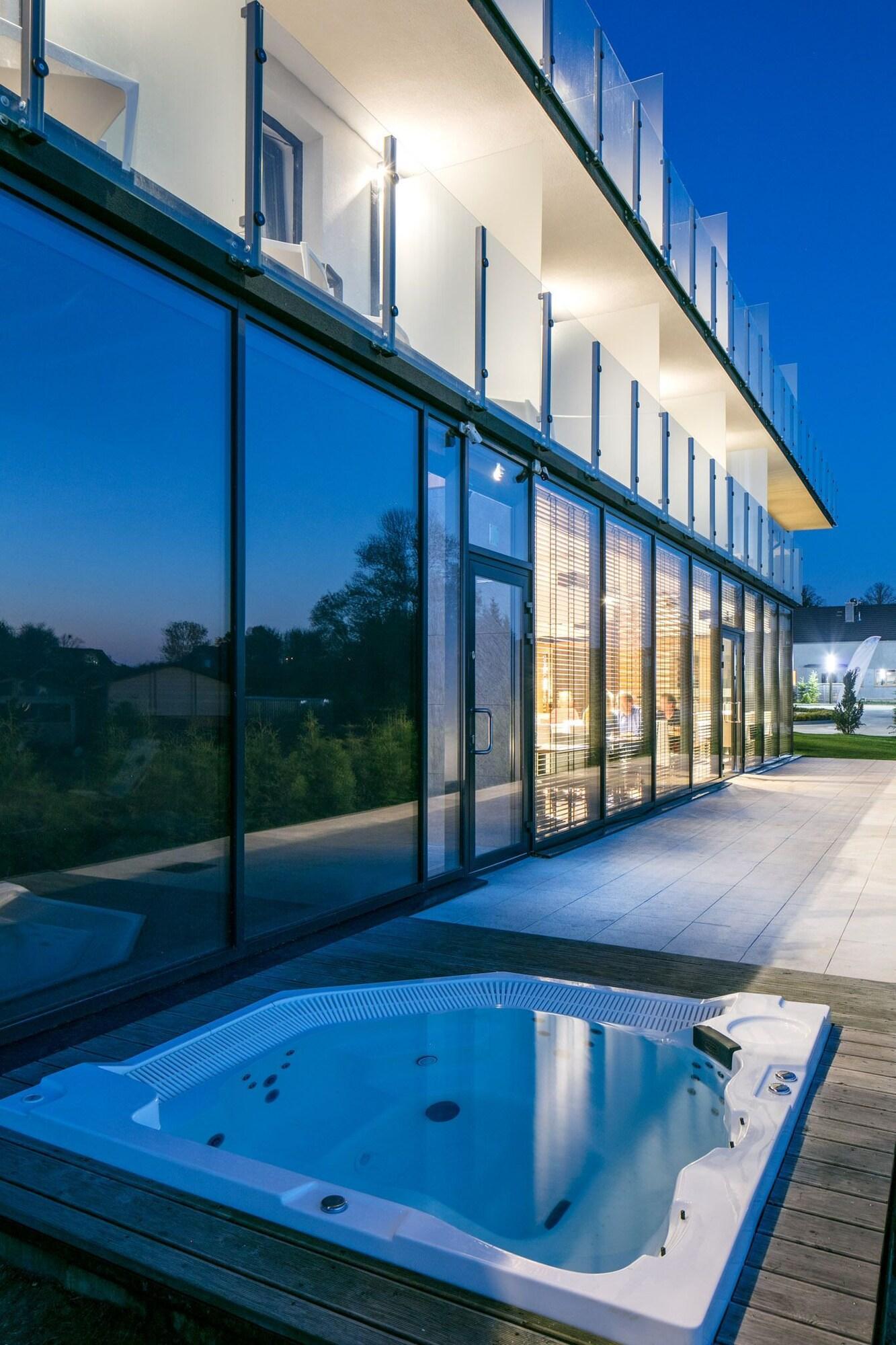Baltin Hotel & Spa **** ミエルノ エクステリア 写真
