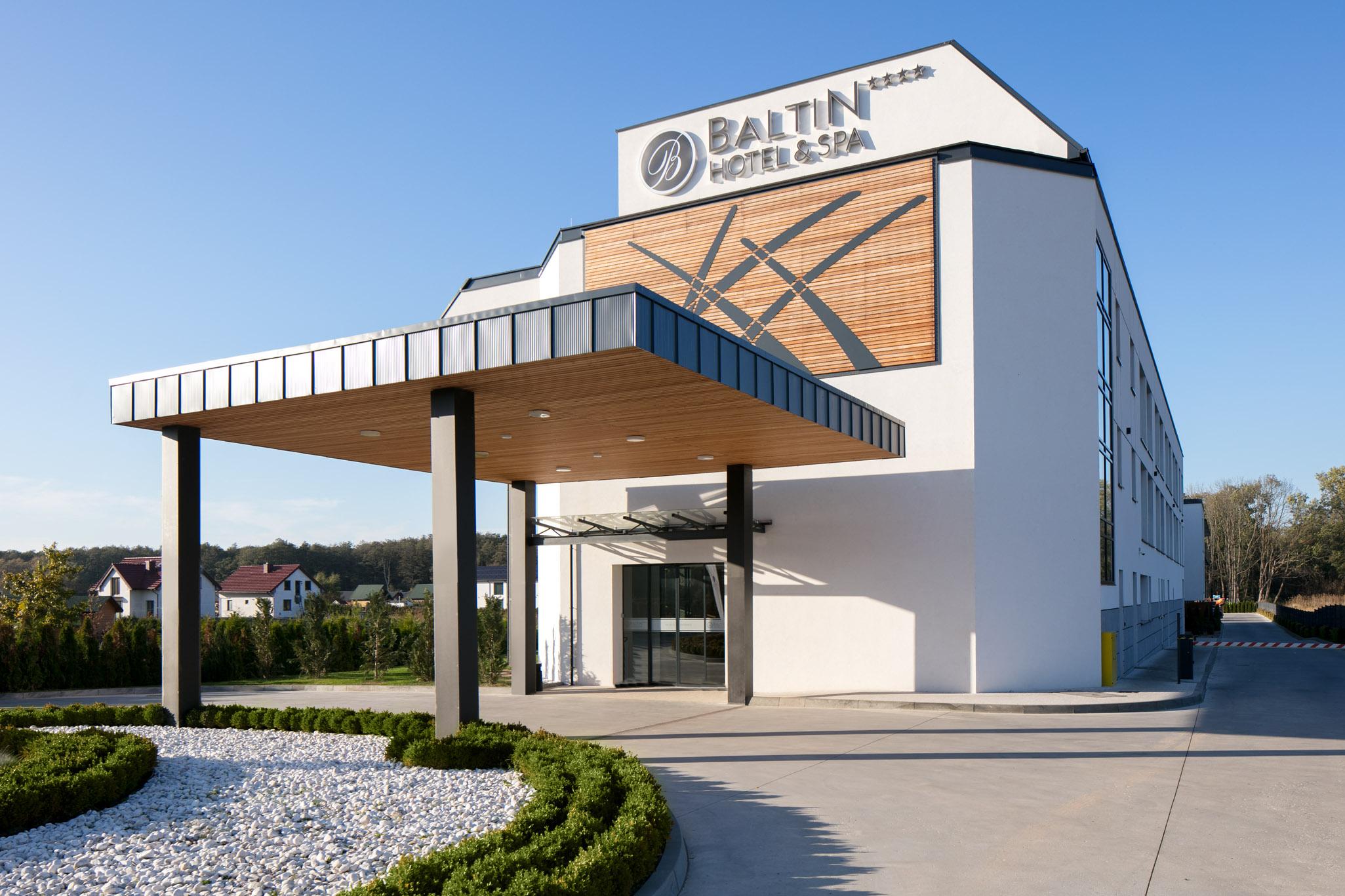 Baltin Hotel & Spa **** ミエルノ エクステリア 写真