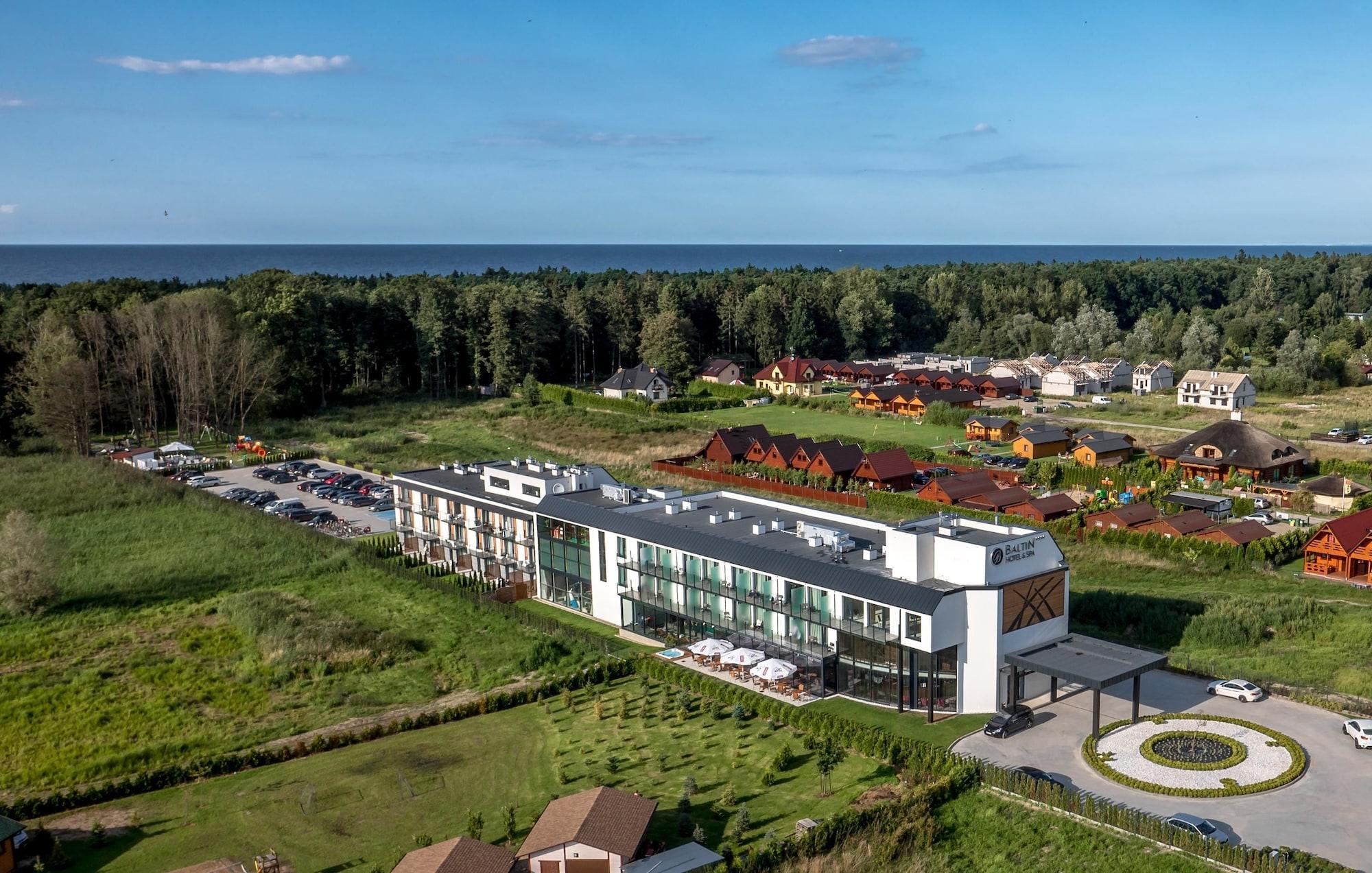 Baltin Hotel & Spa **** ミエルノ エクステリア 写真